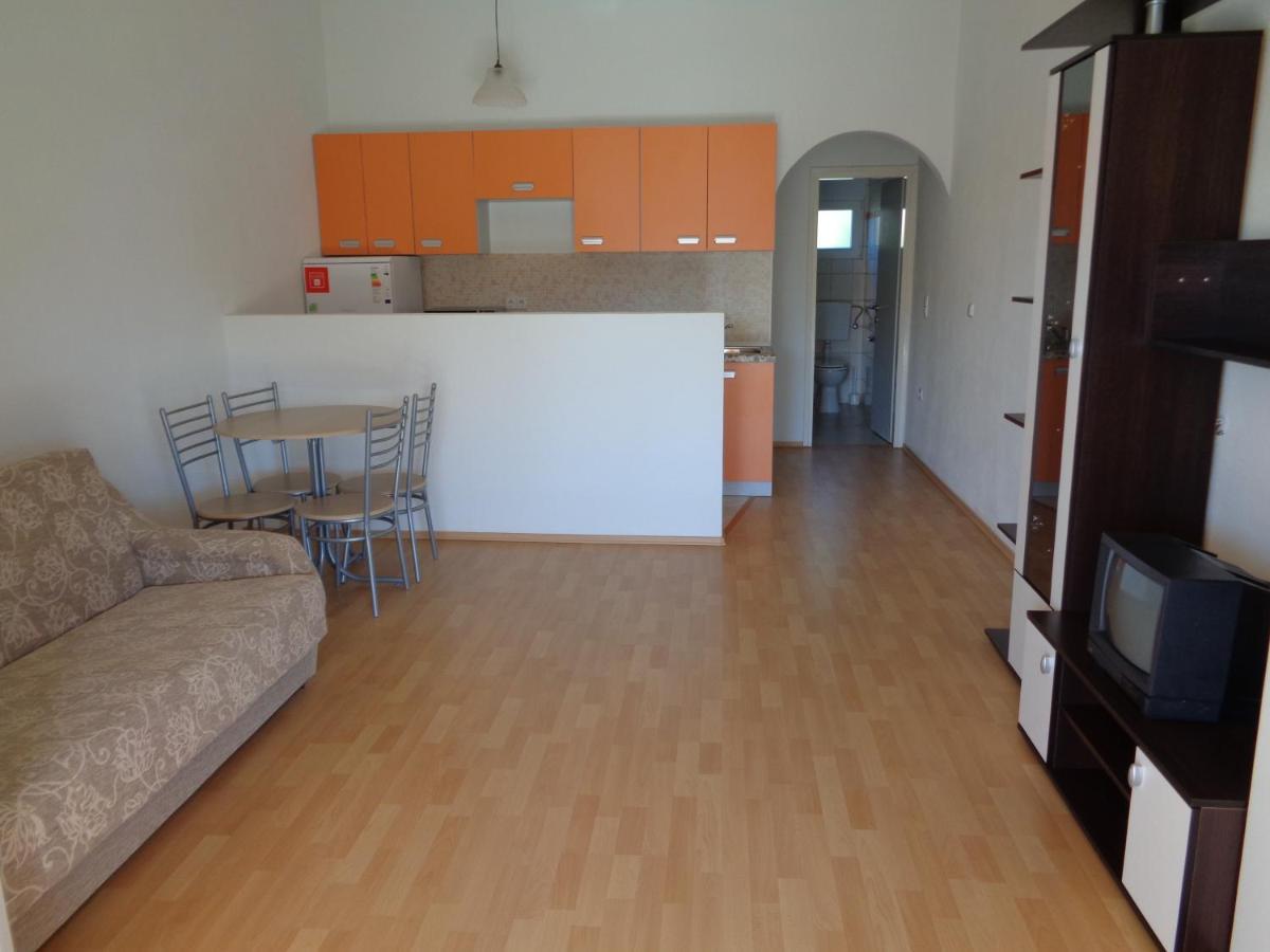 Apartman Kristo Вир Екстер'єр фото