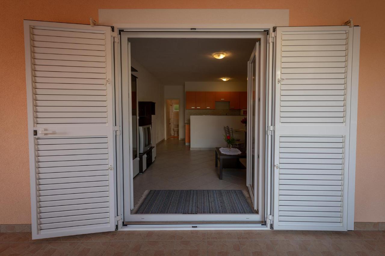 Apartman Kristo Вир Екстер'єр фото